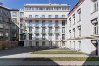 Hamilton Suites Royal *